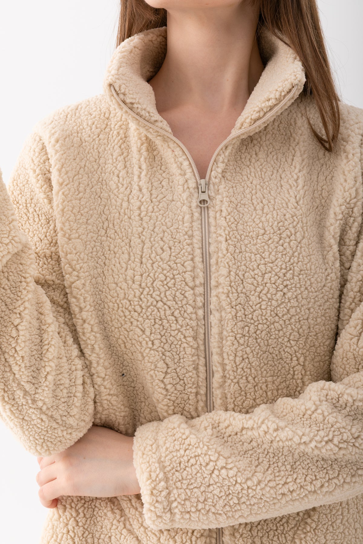 Kadın Krem Dik Yaka Fermuarlı Polar Ceket