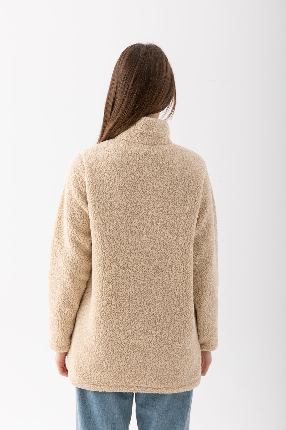 Kadın Krem Dik Yaka Fermuarlı Polar Ceket