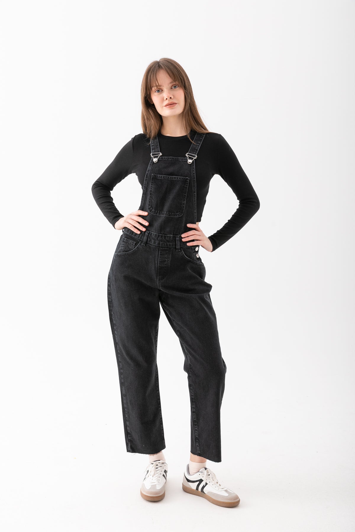 Kadın Siyah Slim Dar Kesim Kot Tulum