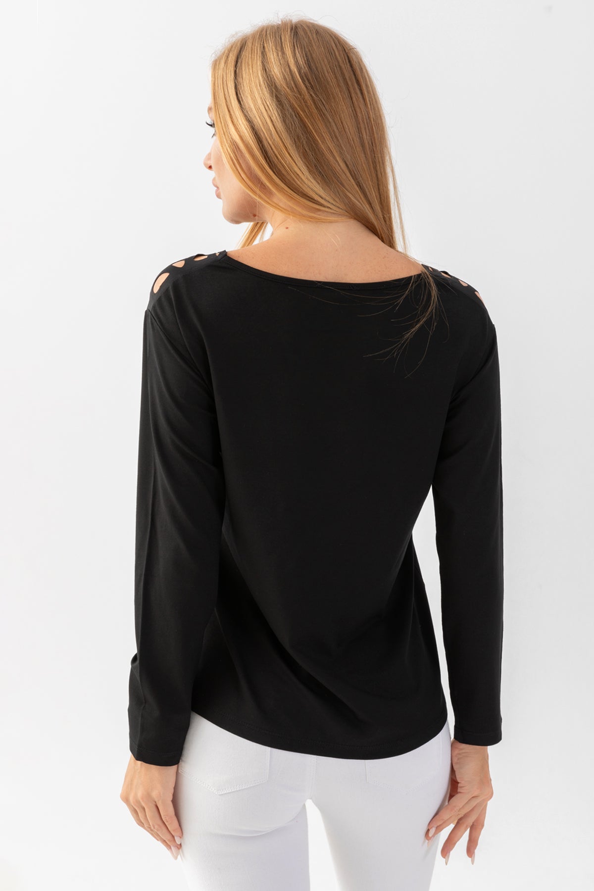 Kadın Siyah Yakası File Detaylı Uzun Kollu Bluz