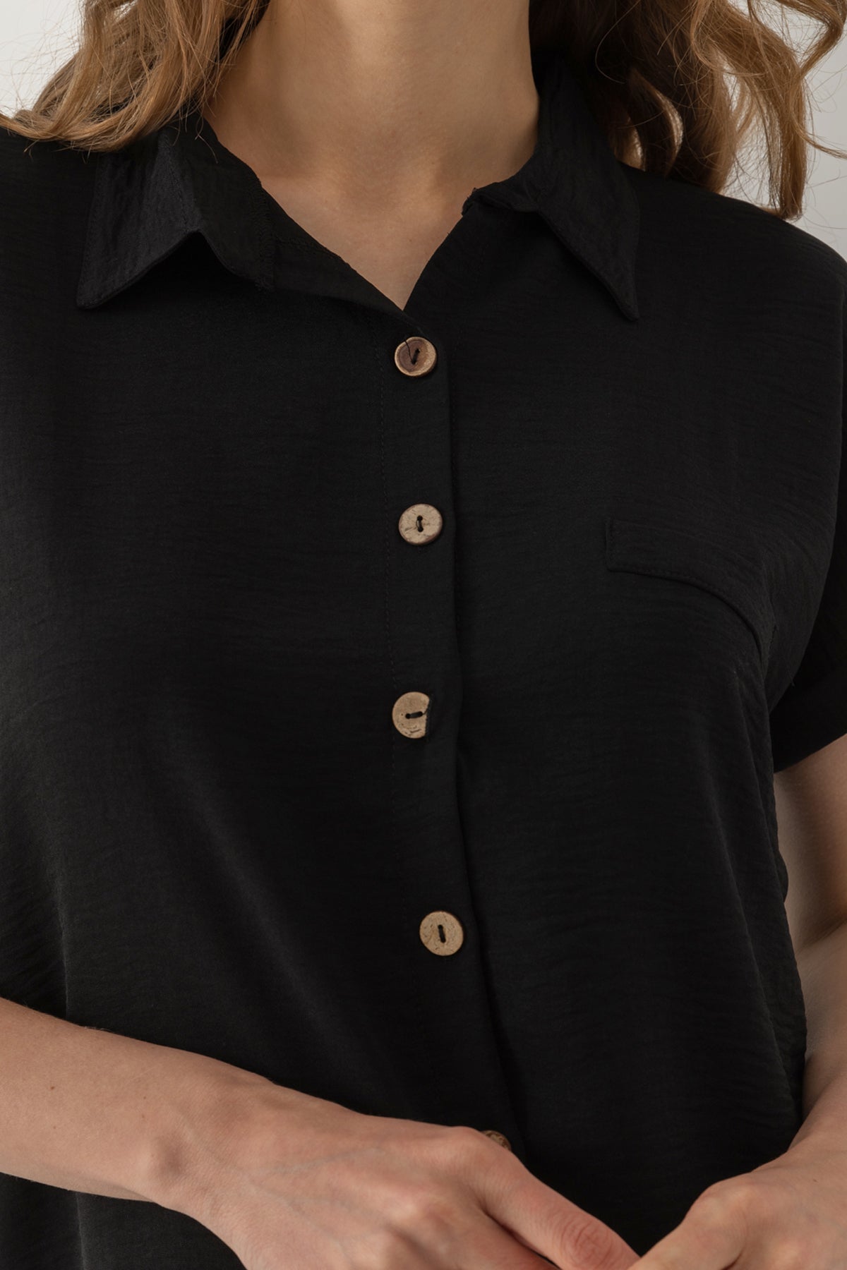 Kadın Siyah Duble Kol Aerobin Kısa Kollu Gömlek