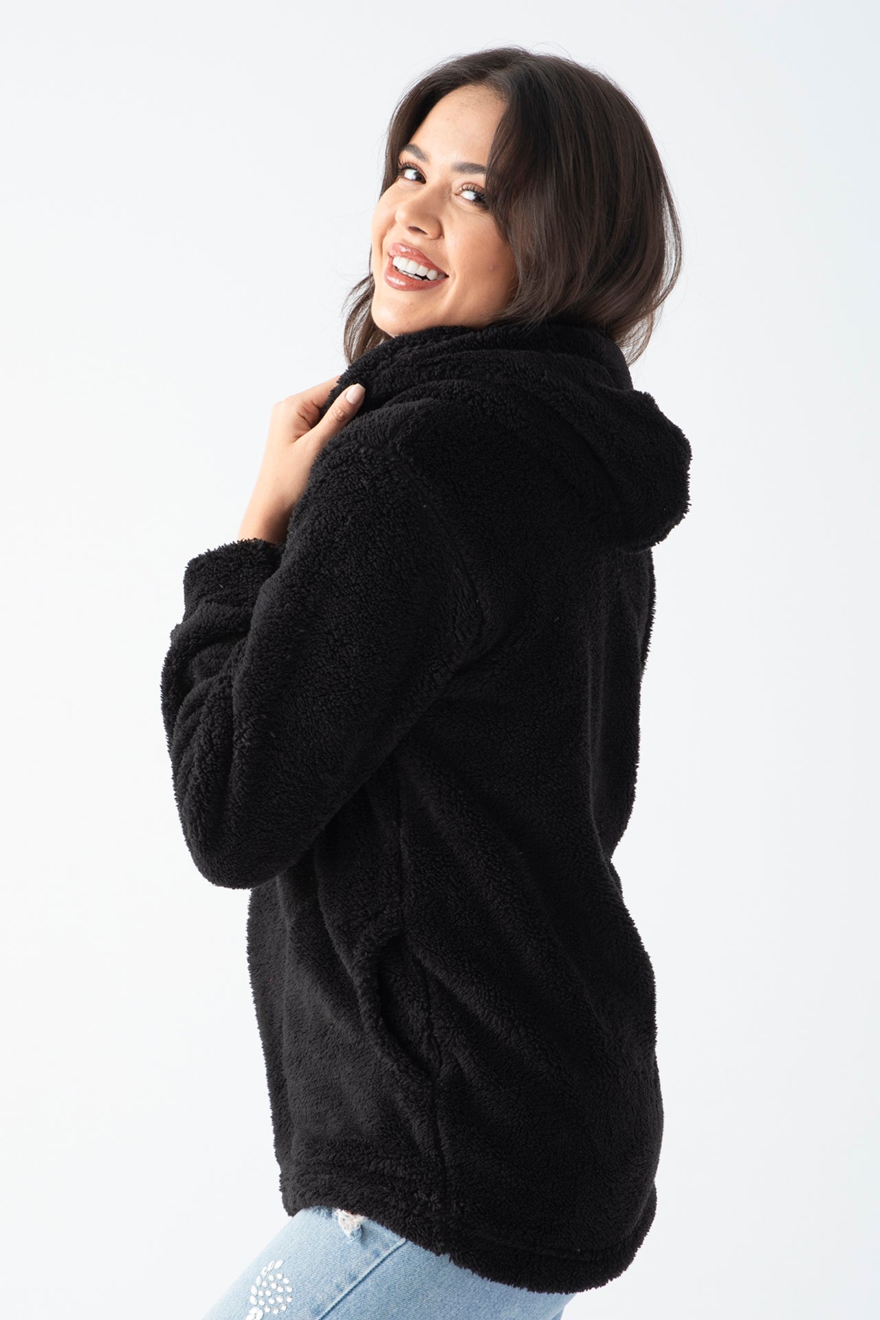 Kadın Siyah Kapüşonlu Peluş Ceket