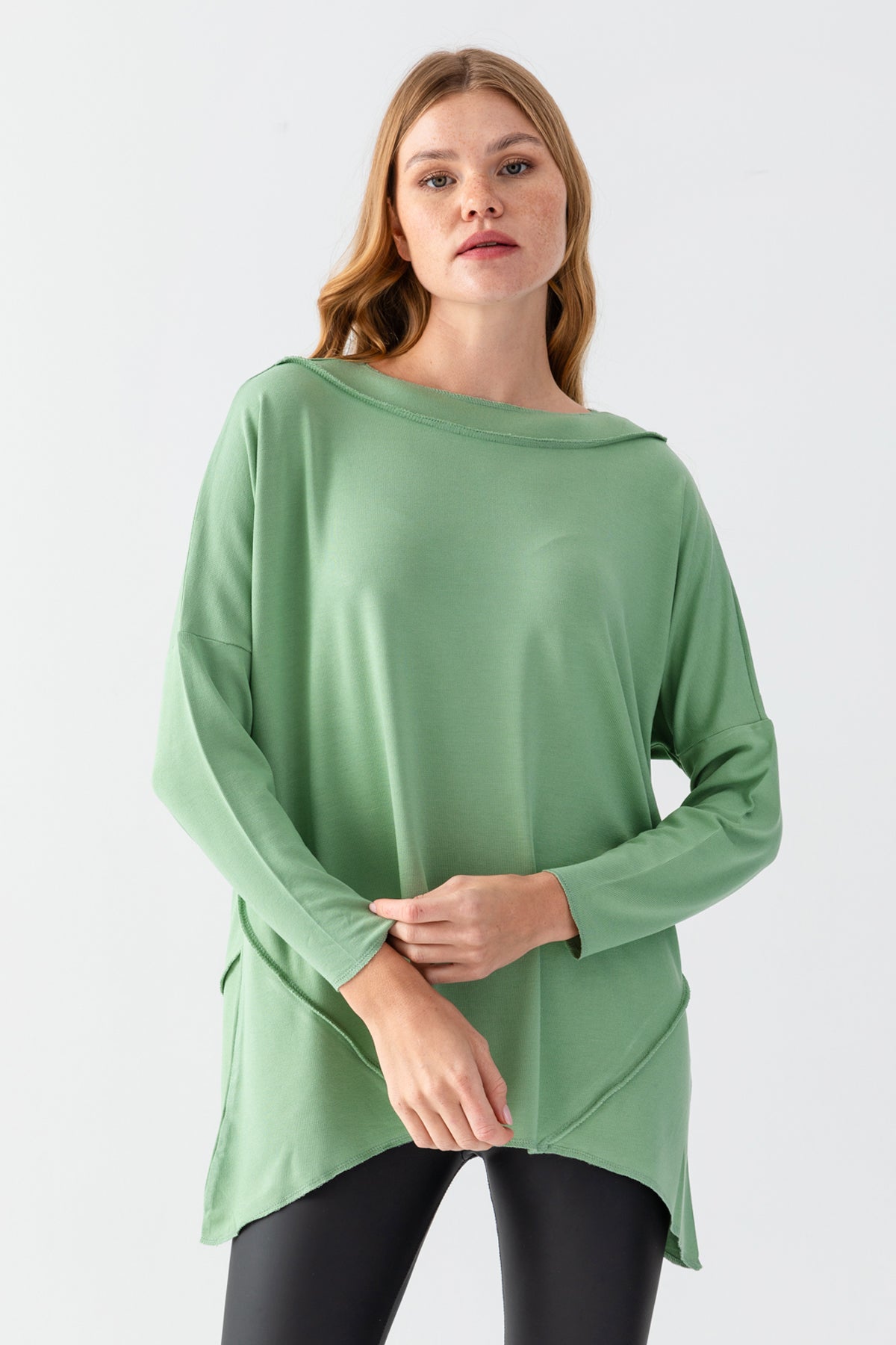 Kadın Su Yeşili Eteği Asimetrik Salaş Kesim Basic Tunik