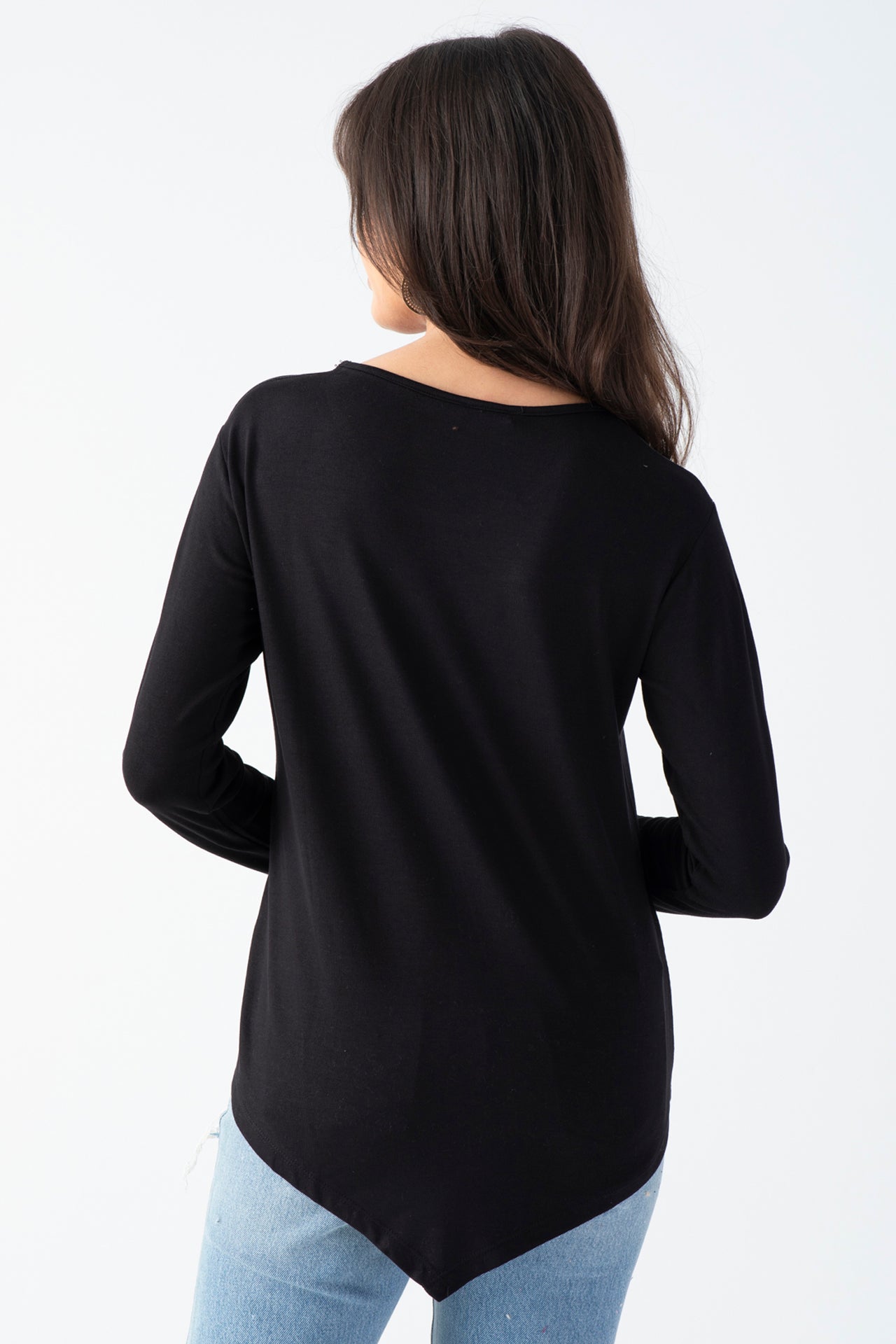 Kadın Siyah Yaksı Tül Detaylı Önü Suni Derili Eteği Aimetrik Bluz