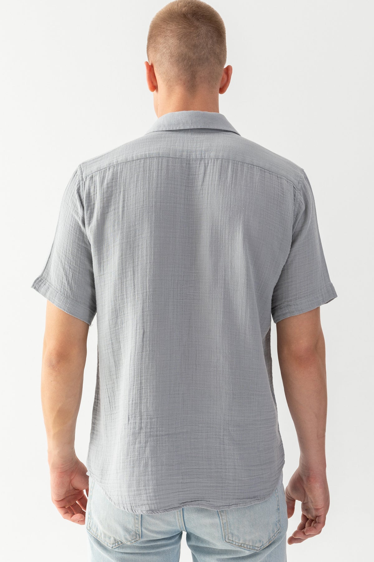 Erkek Gri %100 Pamuk Kısa Kollu Regular Fit Bürümcük Müslin Gömlek