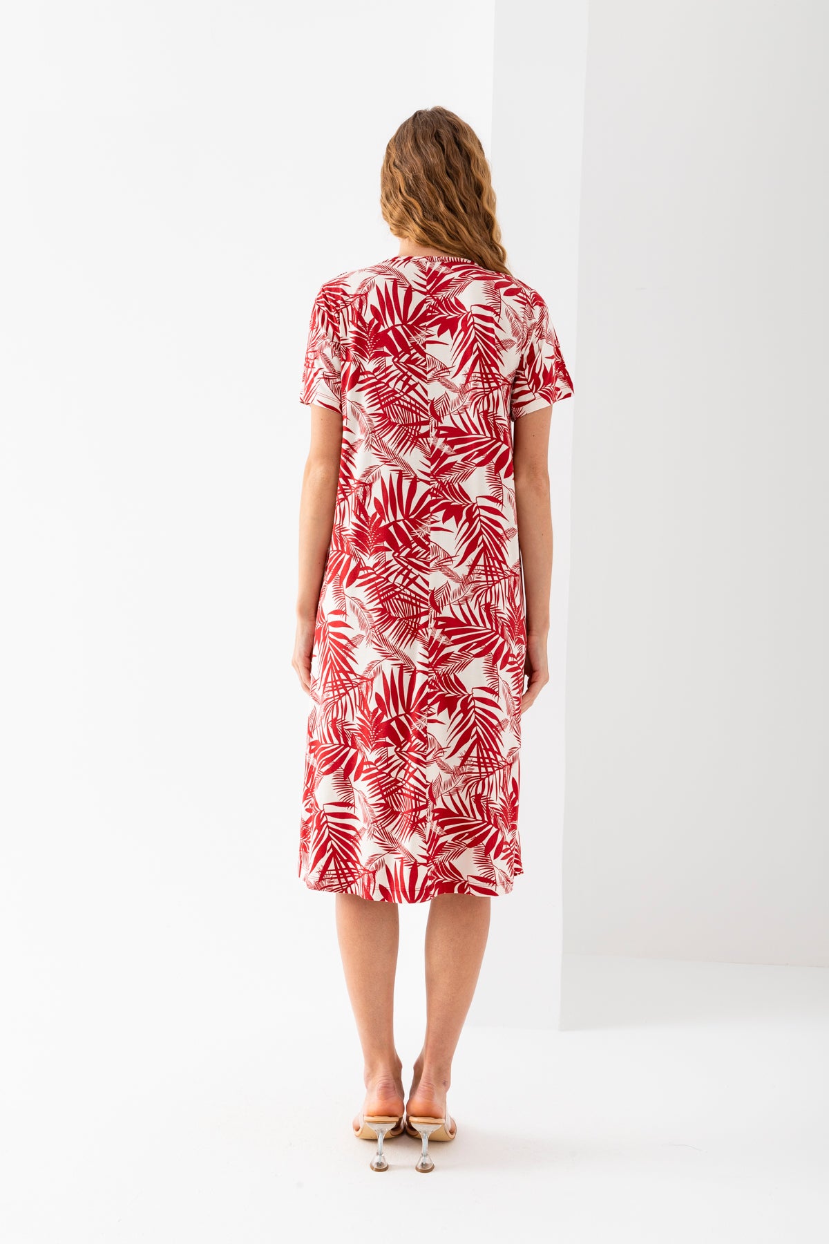 Kadın Kırmızı Beyaz Yakası Büzgülü Yandan Cepli Viskon Penye Elbise