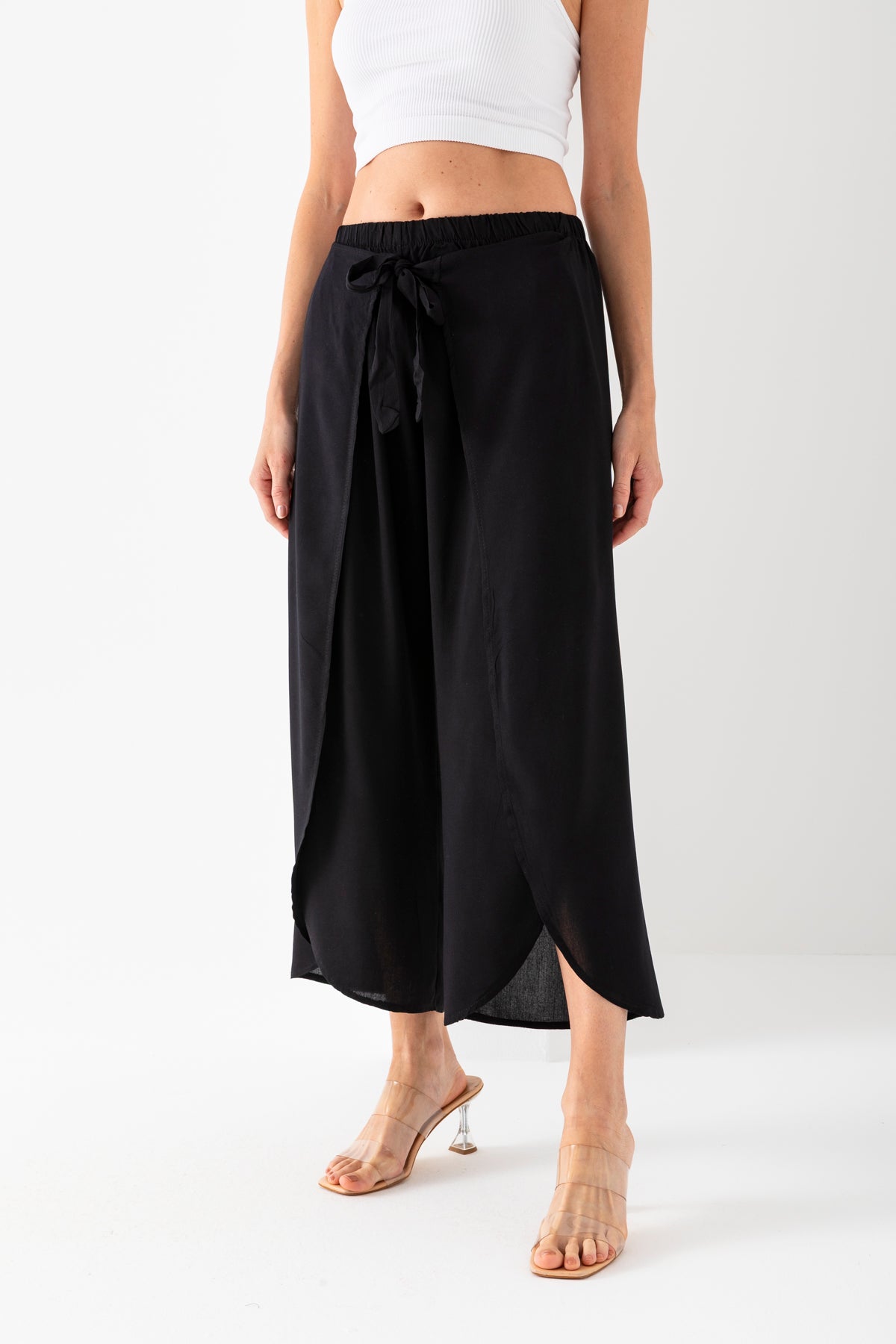 Kadın Saks Beyaz Zarf Kapaklı İçe Katlamalı İçi Şortlu Viskon Dokuma Şalvar Pantolon