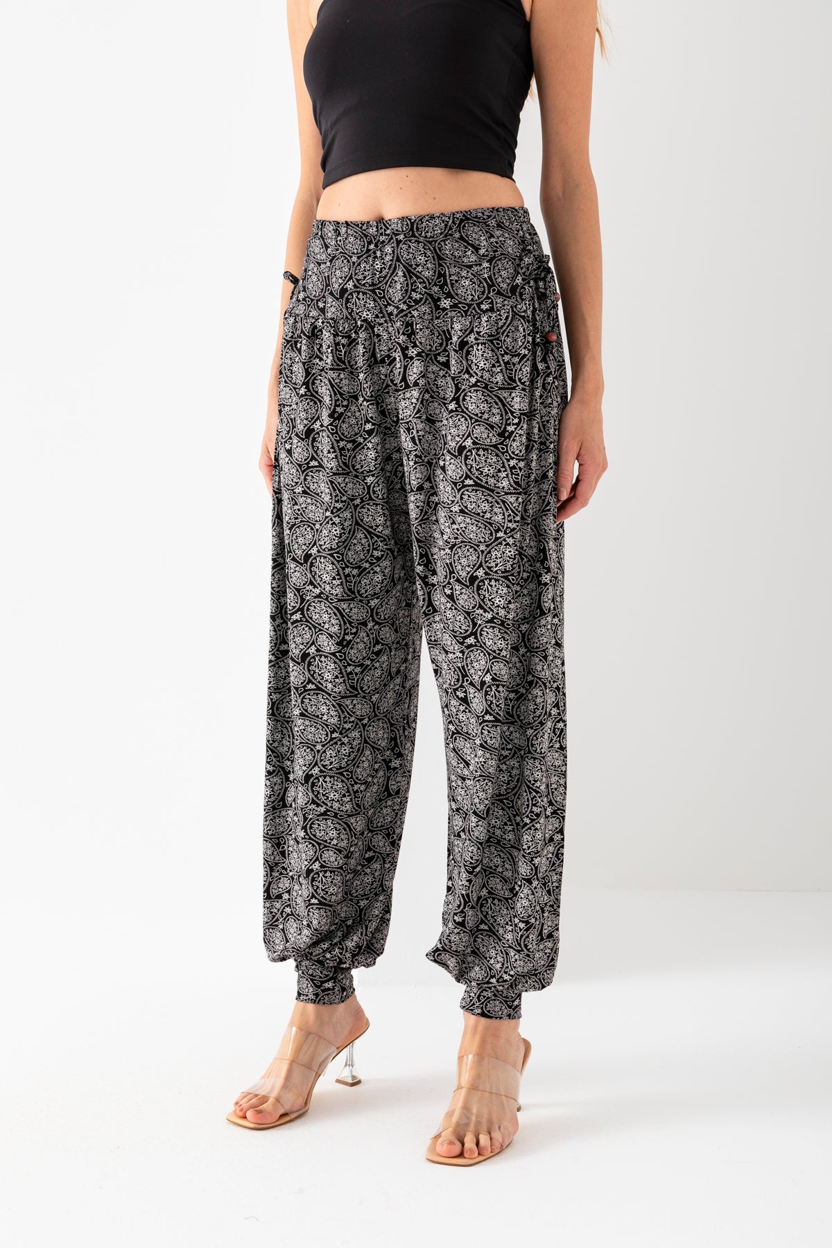 Kadın Siyah Beyaz Yanları Bağcıklı Yüksek Bel Manşetli Paça Şalvar Pantolon