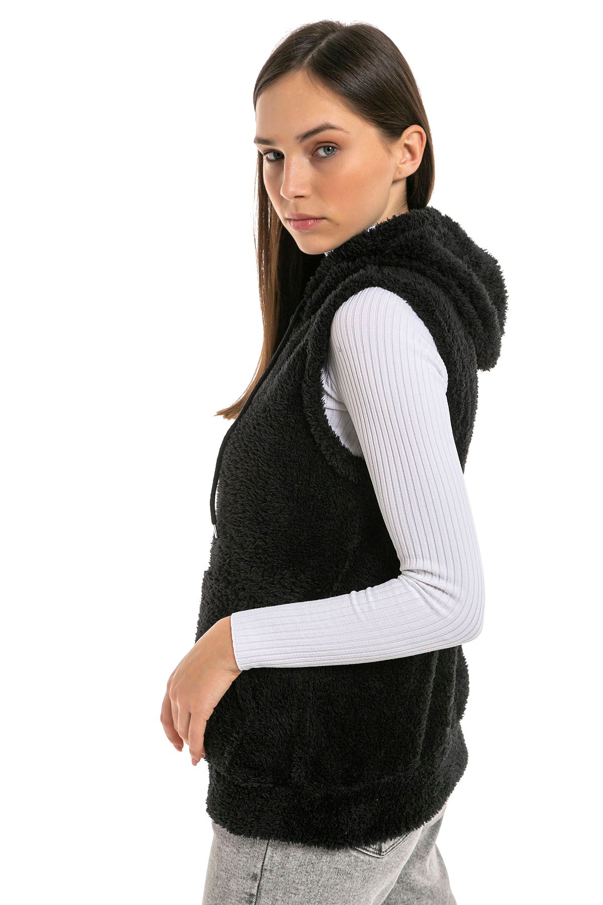Kadın Siyah Kapşonlu Kolsuz Peluş Yelek