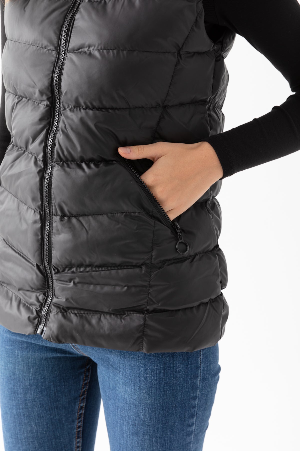 Kadın Siyah Kapüşonlu Fermuarlı Şişme Yelek