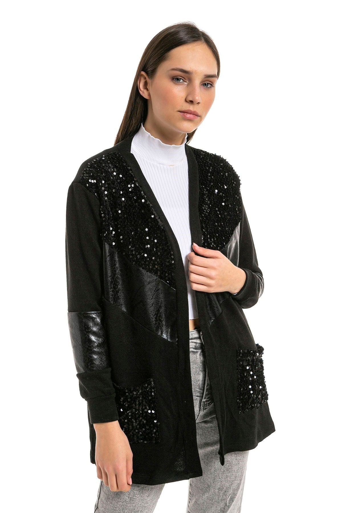 Kadın Siyah Pullu Deri Garnili Hırka