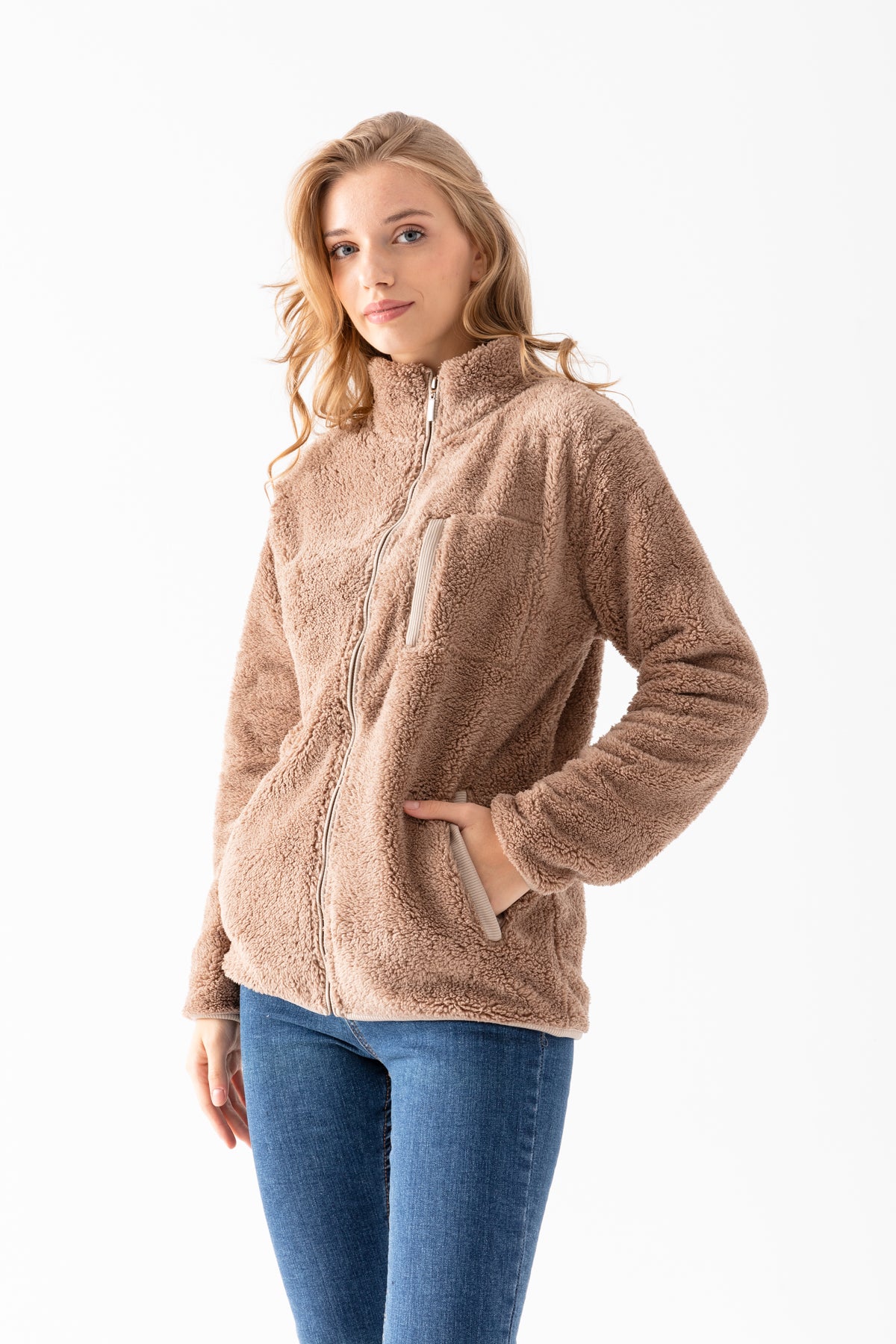 Kadın Açık Kahve Dik Yaka Fermuar Kapamalı Peluş Ceket