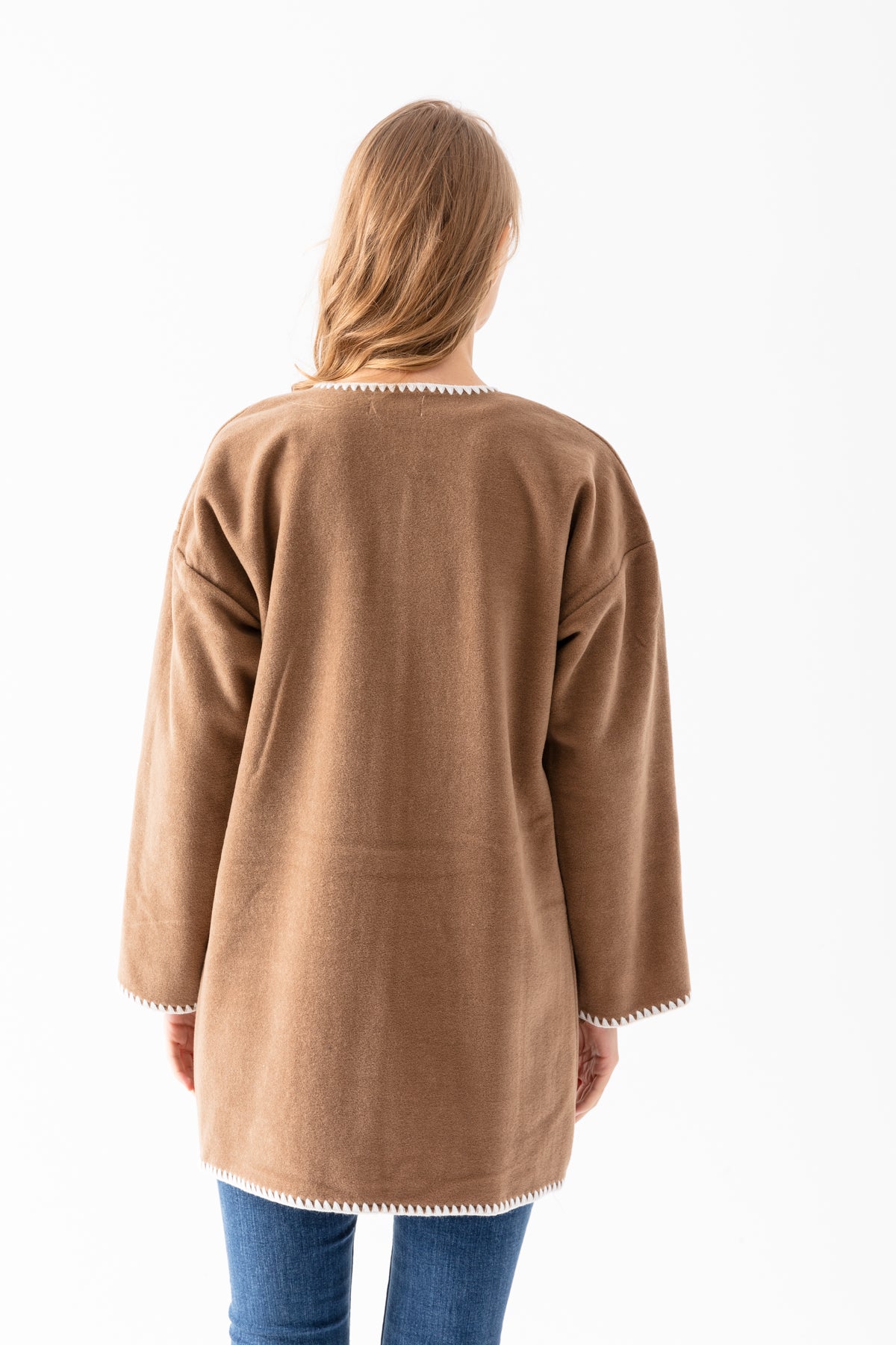 Kadın Açık Kahve Atkılı Takım Kenarları Nakışlı Uzun Kol Polar Hırka